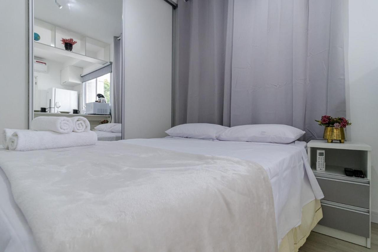 Casa de férias Modernos Totalmente Mobiliados Com Academia Proximo A Metro Parque Ibirapuera E Hospitais *