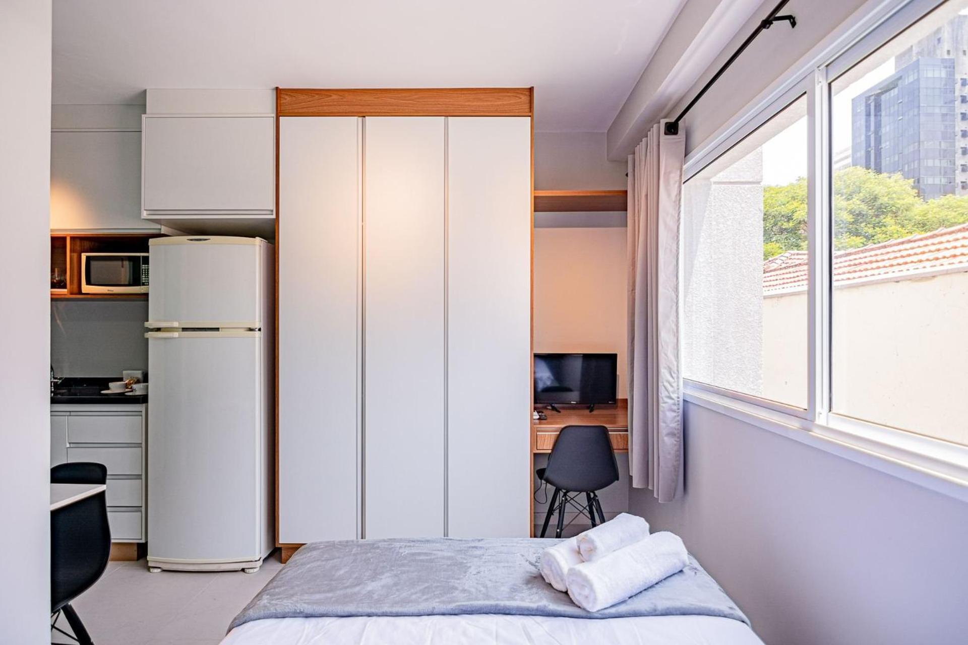 Casa de férias Modernos Totalmente Mobiliados Com Academia Proximo A Metro Parque Ibirapuera E Hospitais *